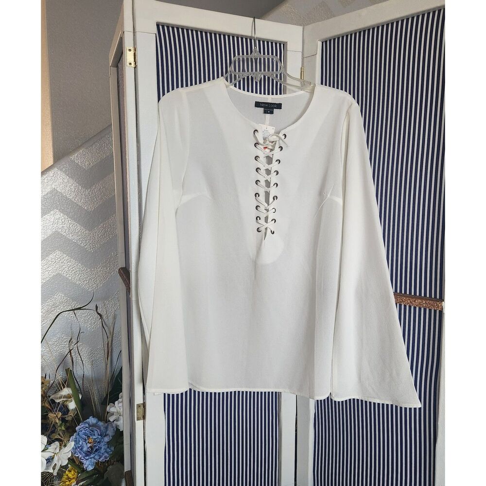 NWT New Look Ivory Lace-Up Bell Sleeve Boho Peasant Blouse – Size M